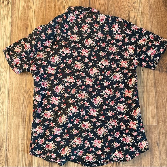 Shirt - Picture 2 of 3